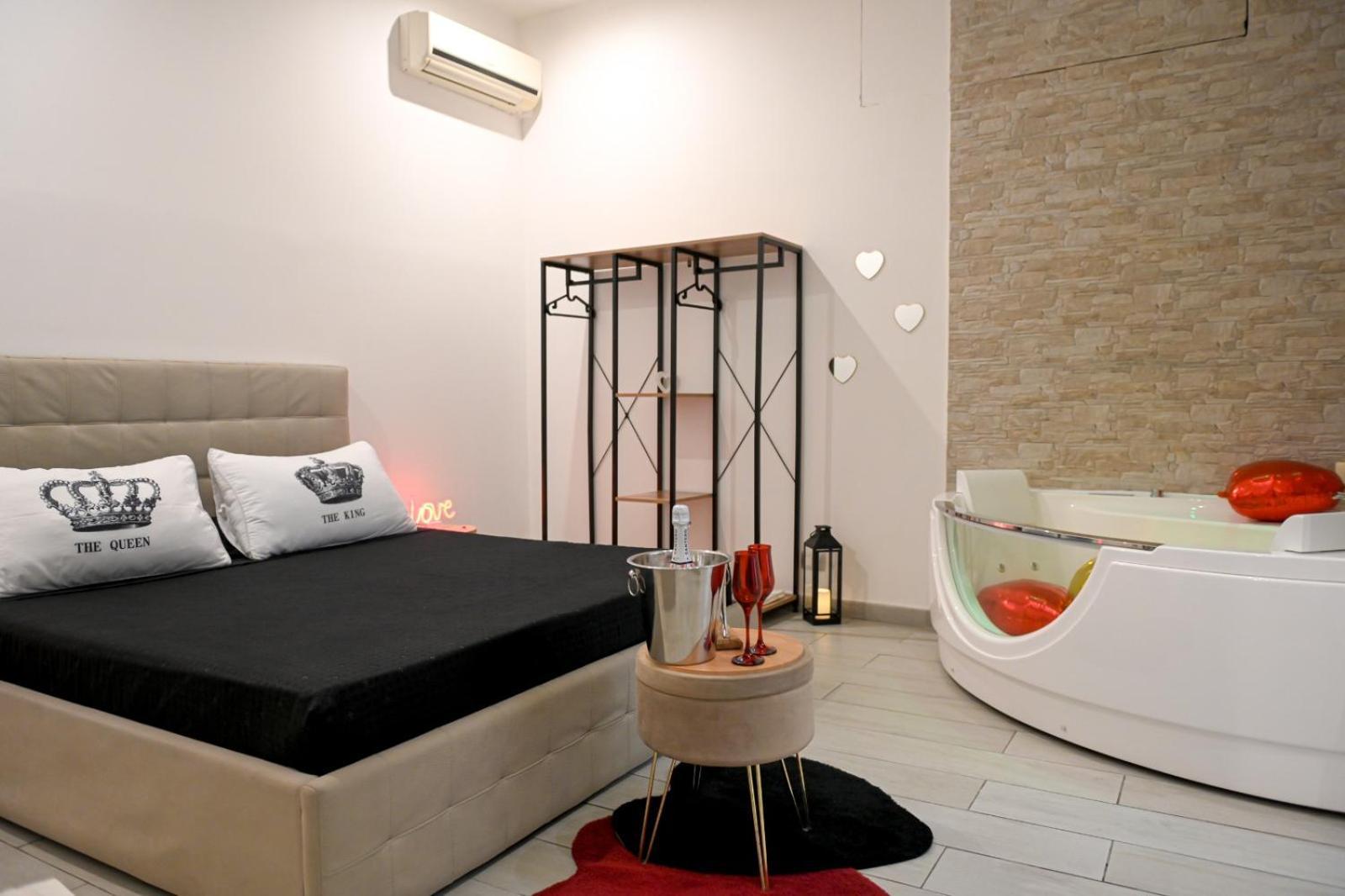 Momenti E Wellness Villa Сиракуза Екстериор снимка